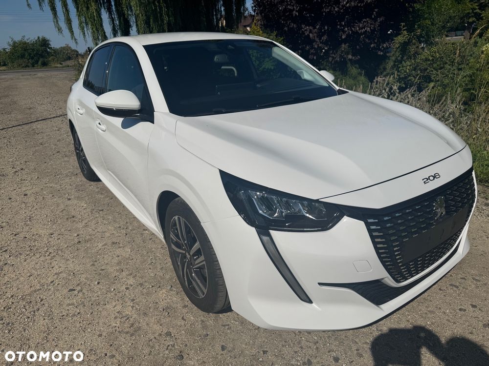 Peugeot 208 - 7