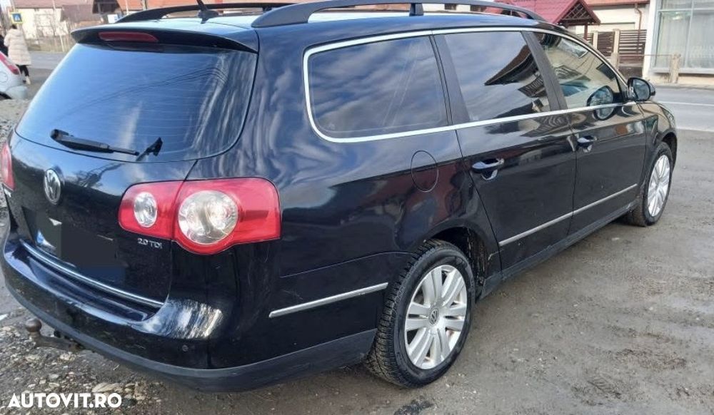 Volkswagen Passat 2.0 TDI Sportline DPF DSG - 4