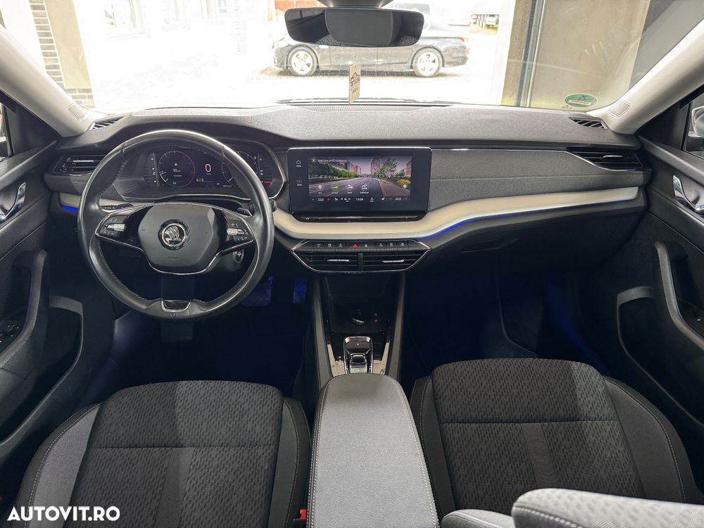 Skoda Octavia 2.0 TDI DSG Style - 17