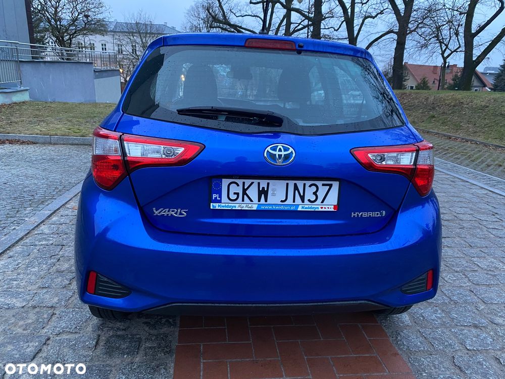 Toyota Yaris 1.5 VVT-i Team Deutschland - 15