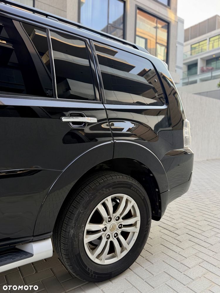 Mitsubishi Pajero 3.2 DID Limited Edition Tech - 12