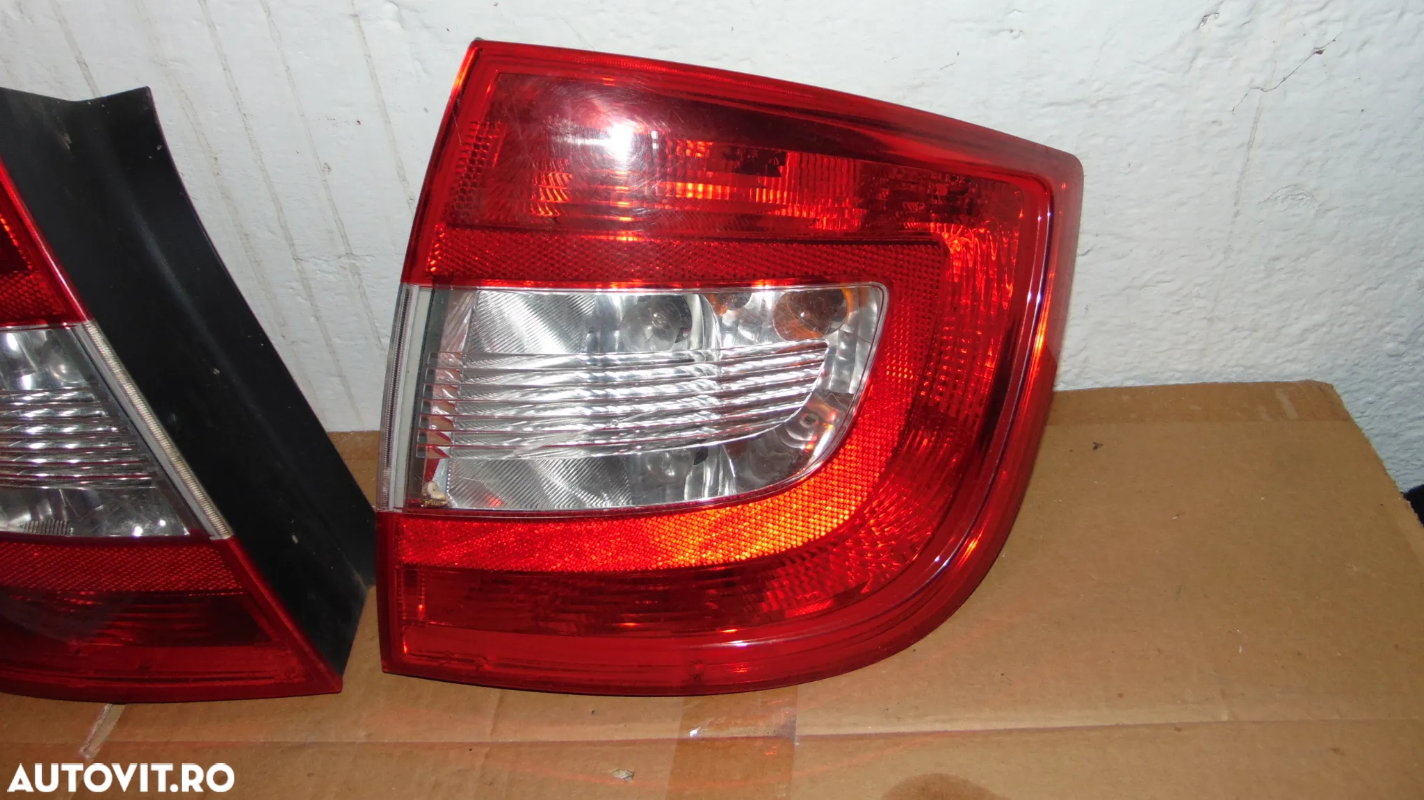 Stop stanga/dreapta spate Skoda Rapid Hatchback an 2013 - 2