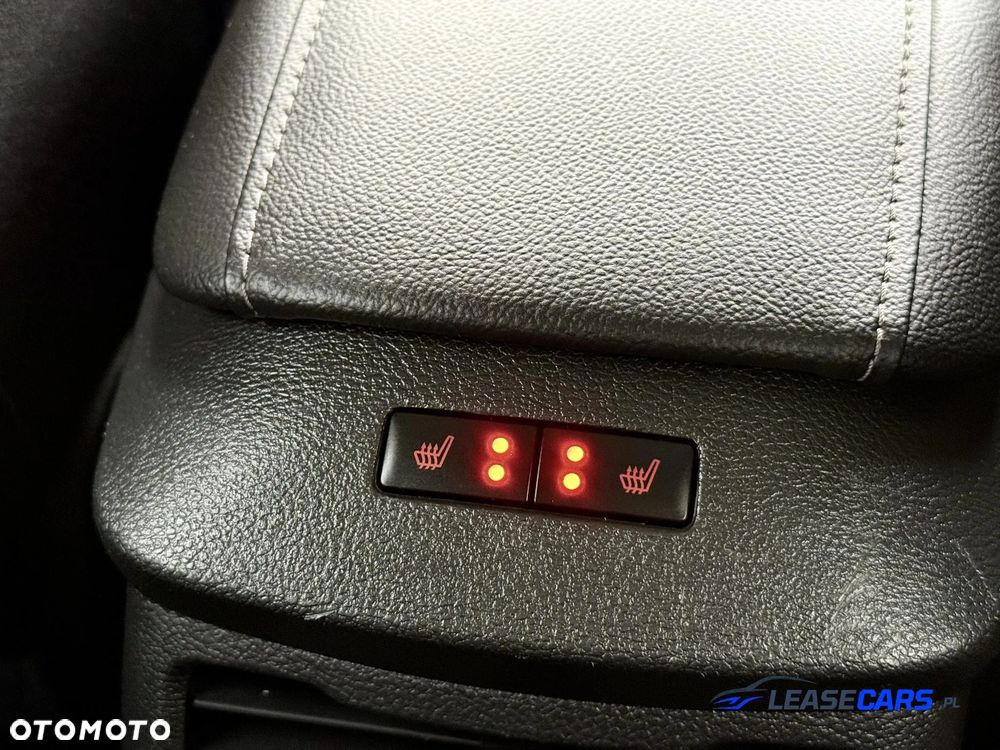 Ford Mondeo 2.0 EcoBlue Titanium - 16