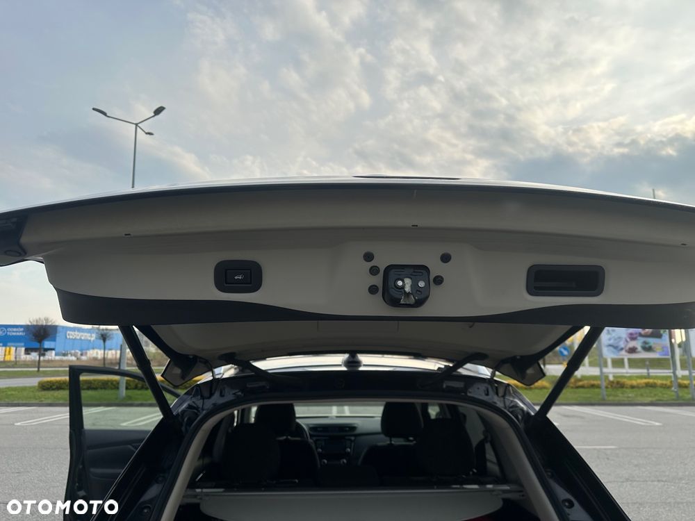 Nissan X-Trail 2.0 dCi N-Connecta 4WD Xtronic - 35