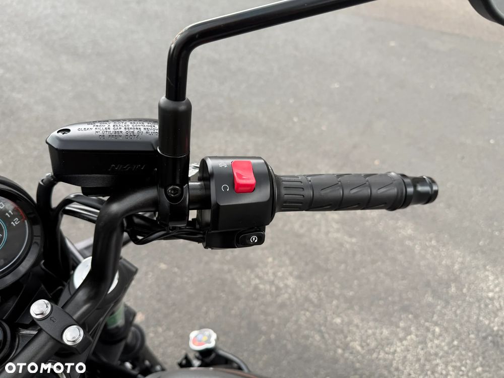 Kawasaki Z 650 RS - 18