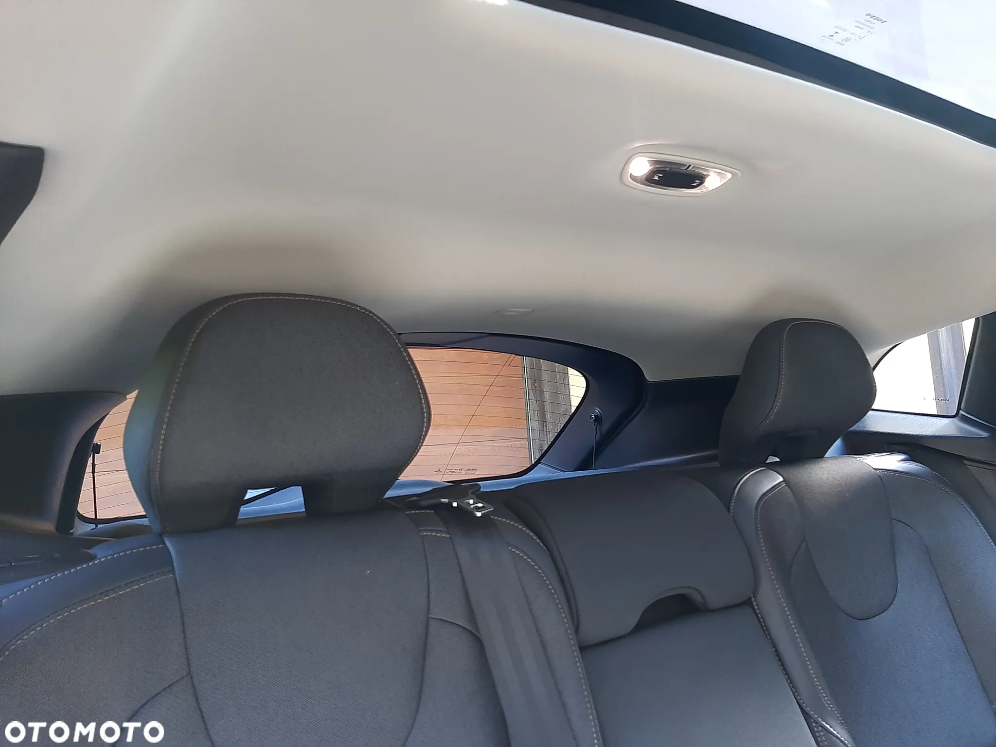Volvo V40 Cross Country D2 Base - 22