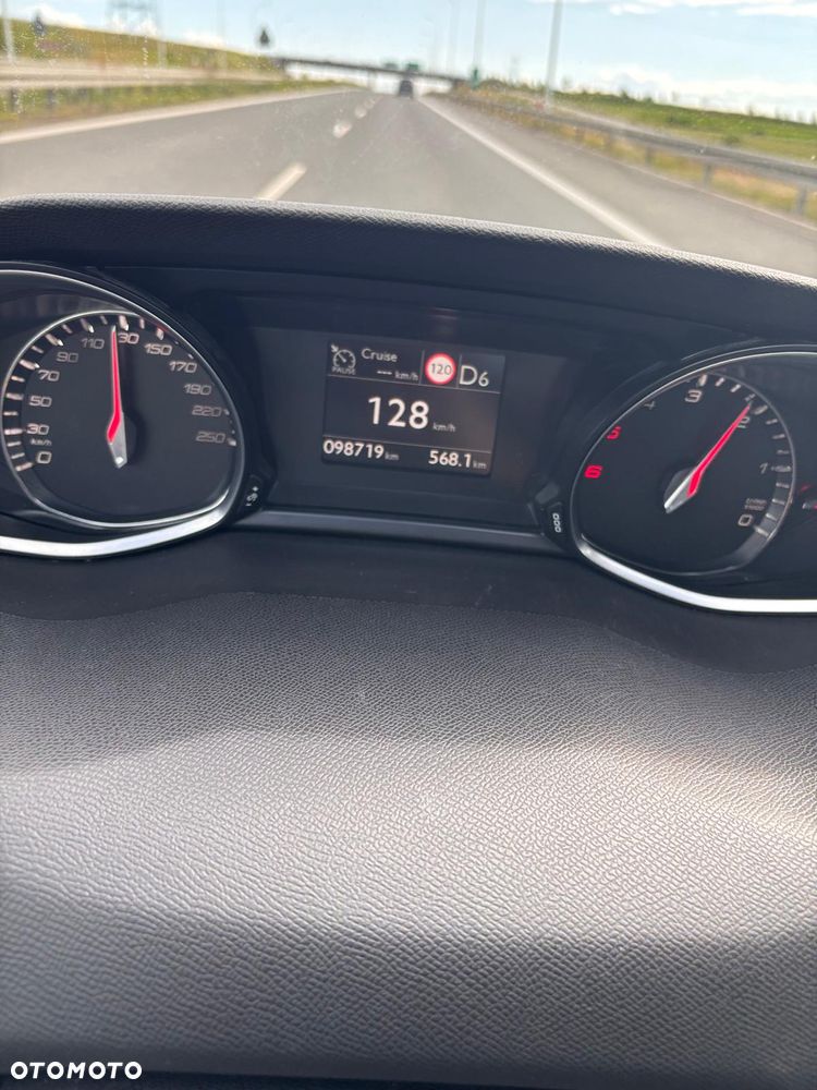 Peugeot 308 1.6 BlueHDi Active S&S - 16