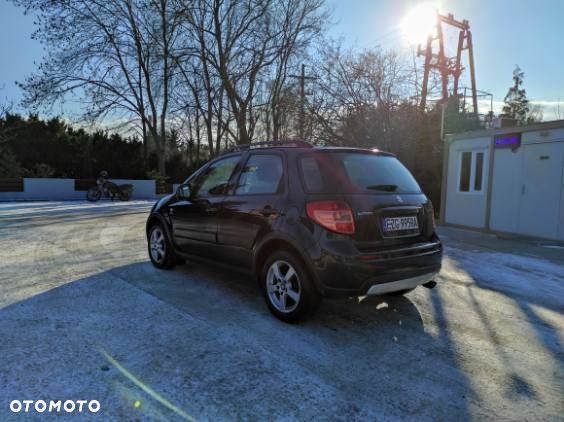 Suzuki SX4 - 3