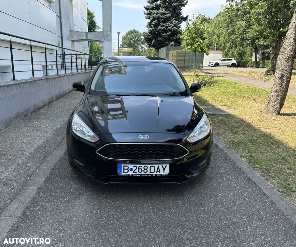 Ford Focus - 1