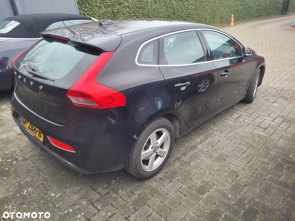 Volvo V40 D2 Kinetic - 3