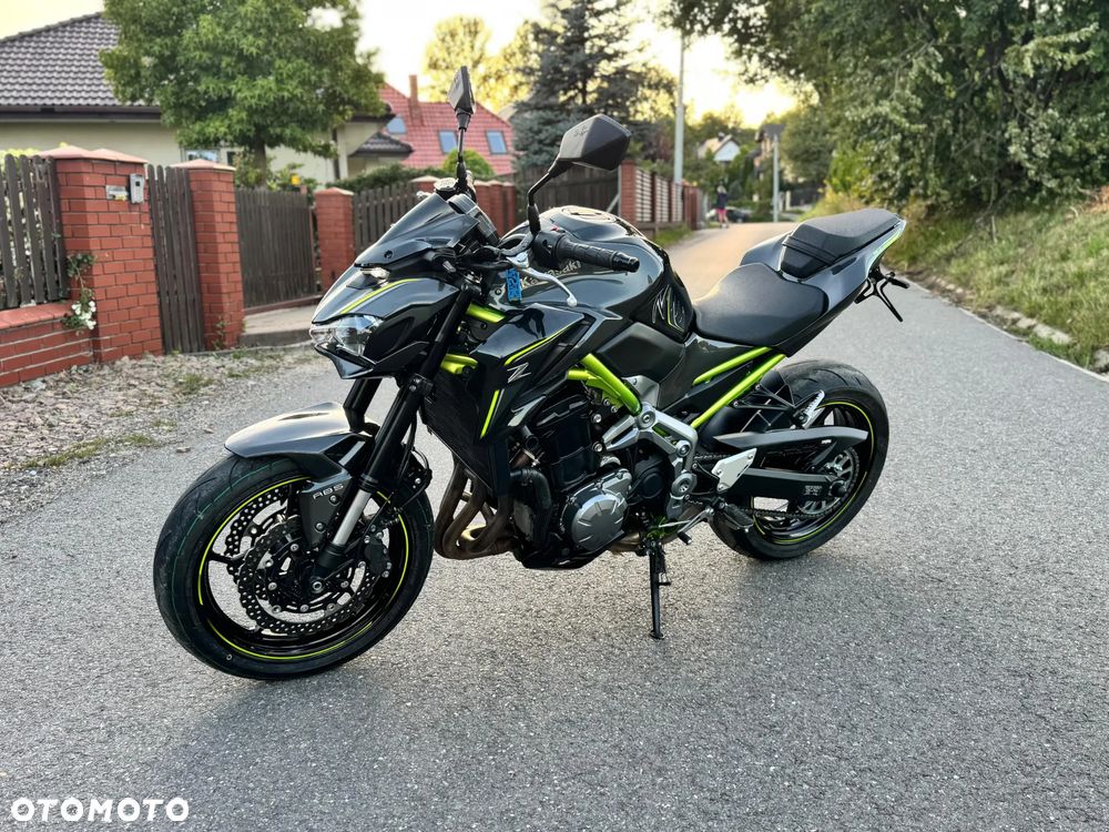 Kawasaki Z 900 - 26