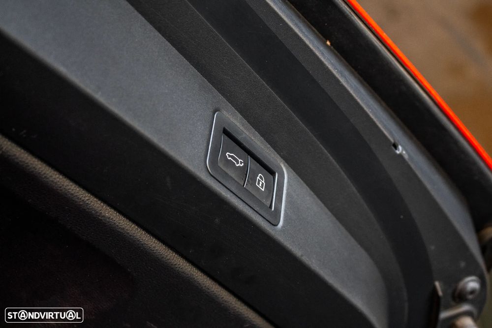Toyota Corolla Touring Sports 1.8 Hybrid Exclusive - 33