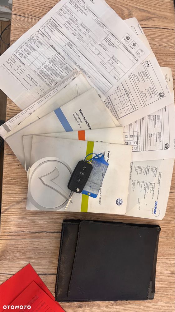 Volkswagen Golf 1.6 TDI DPF BlueMotion Technology DSG Comfortline - 26