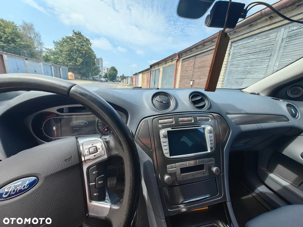 Ford Mondeo 1.8 TDCi Titanium - 15