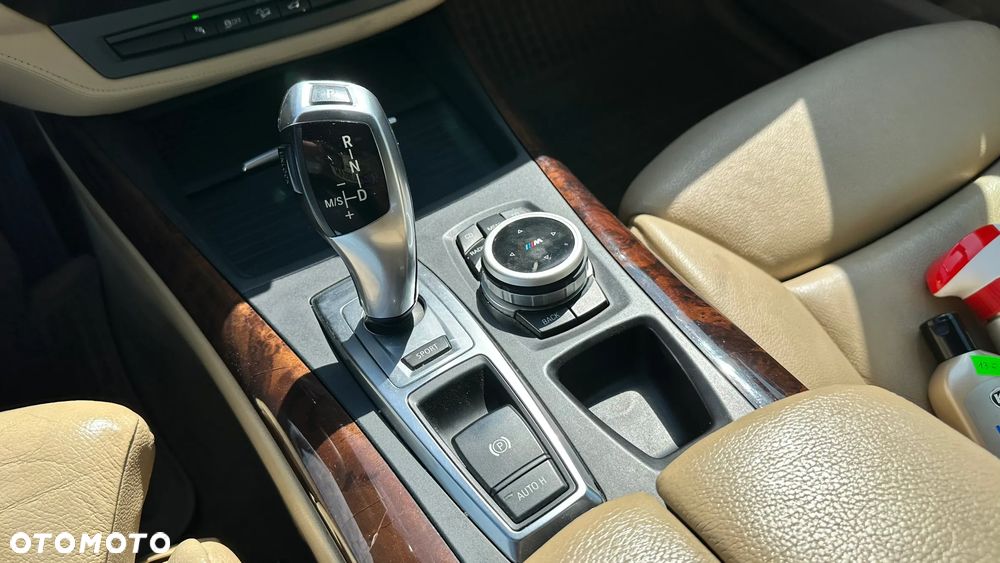 BMW X5 - 22