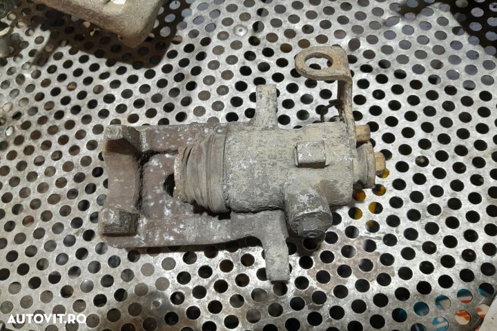 Etrier spate dreapta Peugeot 407 1 [2004 - 2010] Coupe 2.7 HDi AT (20 - 3