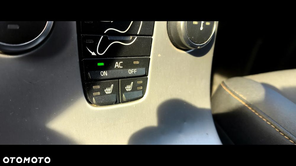 Renault Clio - 25
