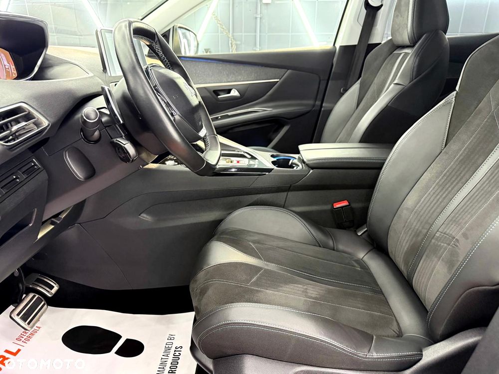 Peugeot 3008 1.5 BlueHDi Crossway S&S EAT8 - 23