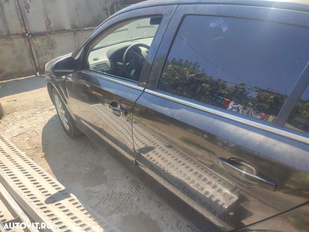 Dezmembrez Opel Astra H 1.7Diesel 74kw - 9