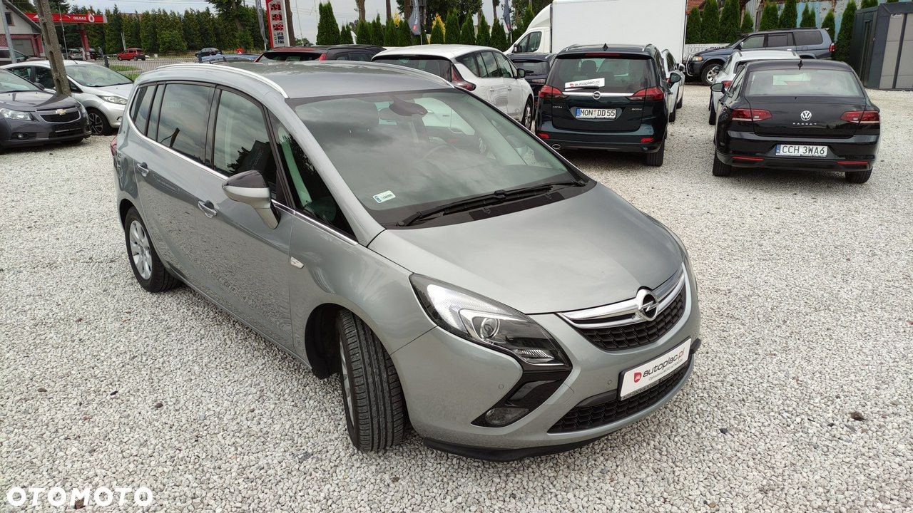 Opel Zafira - 16
