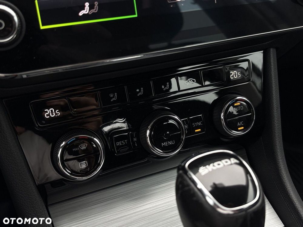 Skoda Superb 1.5 TSI Ambition DSG - 21