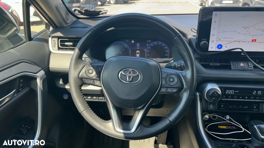 Toyota RAV4 - 9