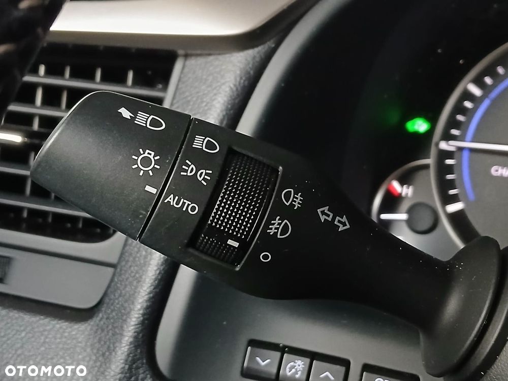 Lexus RX 450h Business Edition - 30