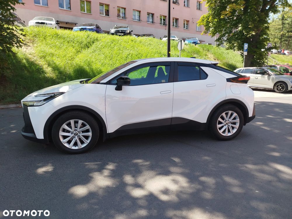 Toyota C-HR - 4