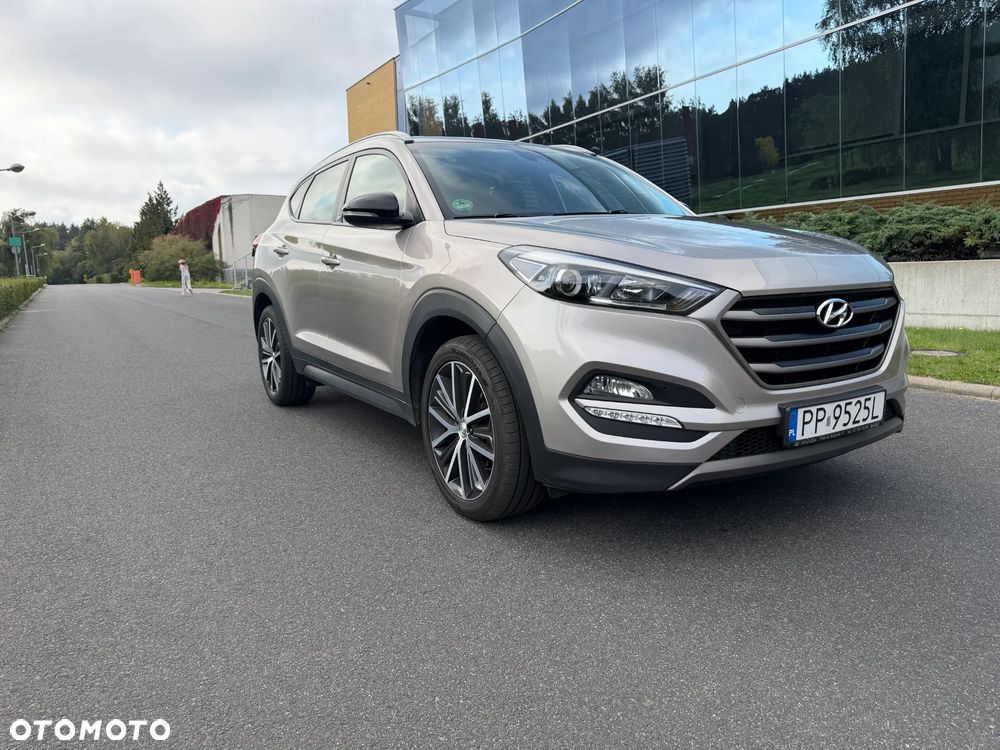 Hyundai Tucson 1.7 CRDI BlueDrive GO 2WD - 1