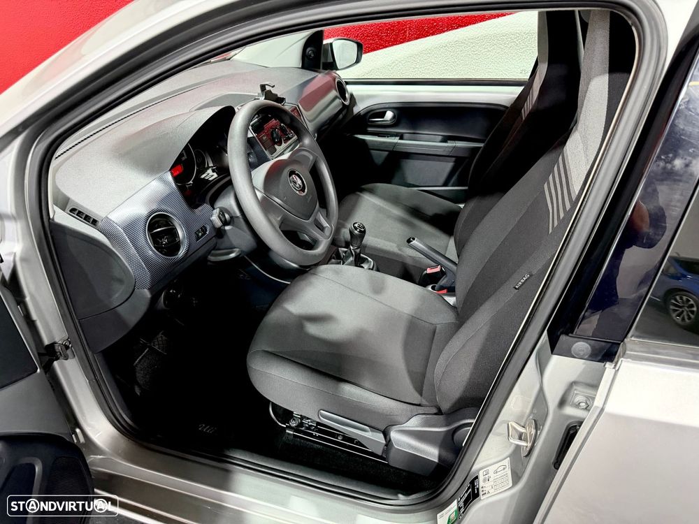 VW Up! - 16
