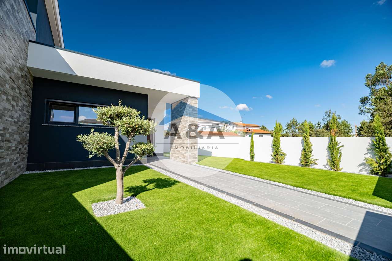 Oportunidade de Moradia T3 em Fátima com Jardim e Garagem - Grande imagem: 5/54