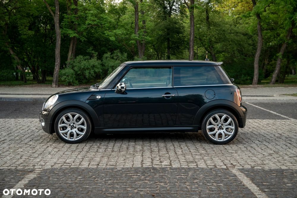 MINI Cooper Standard - 4