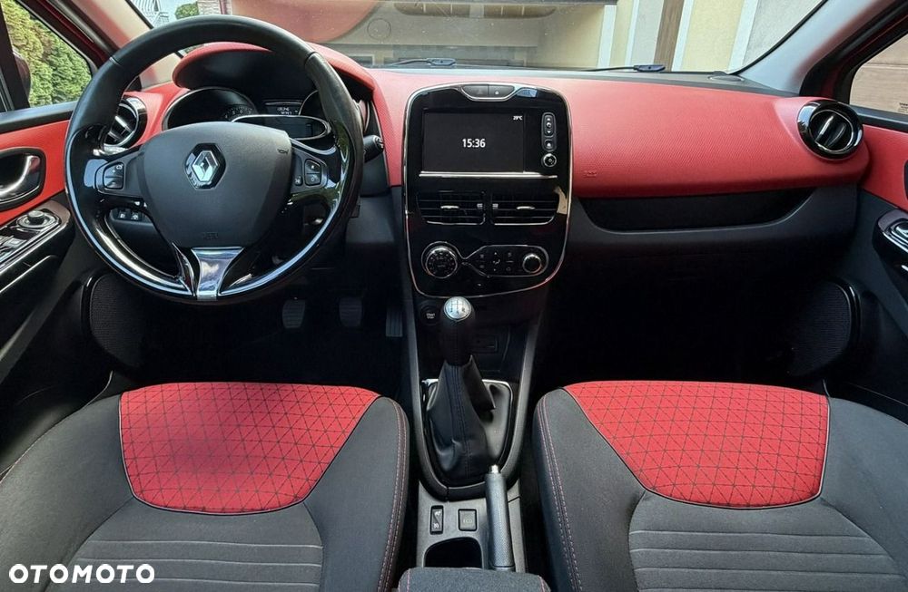 Renault Clio - 13