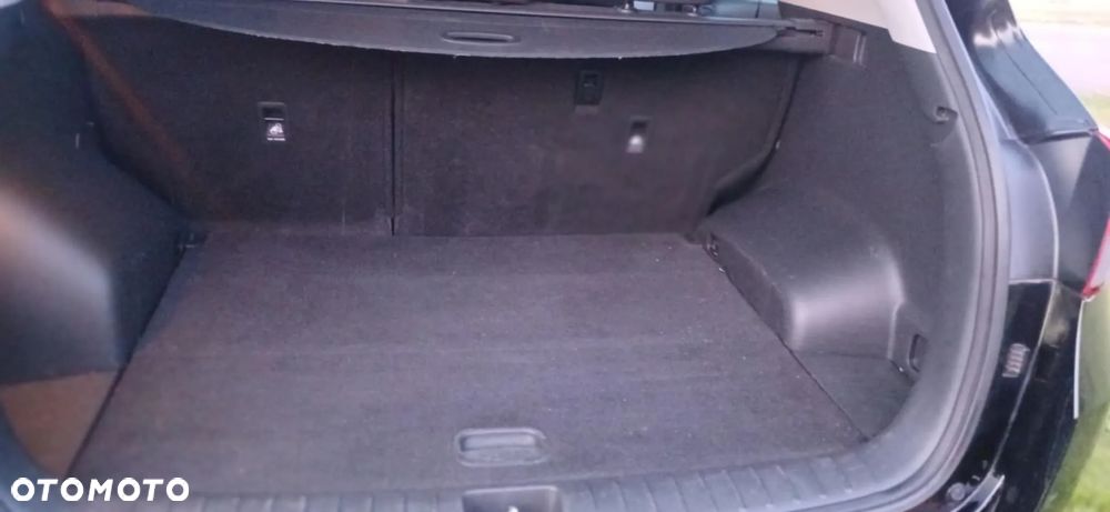 Hyundai Tucson blue 1.6 GDi 2WD Navi - 13