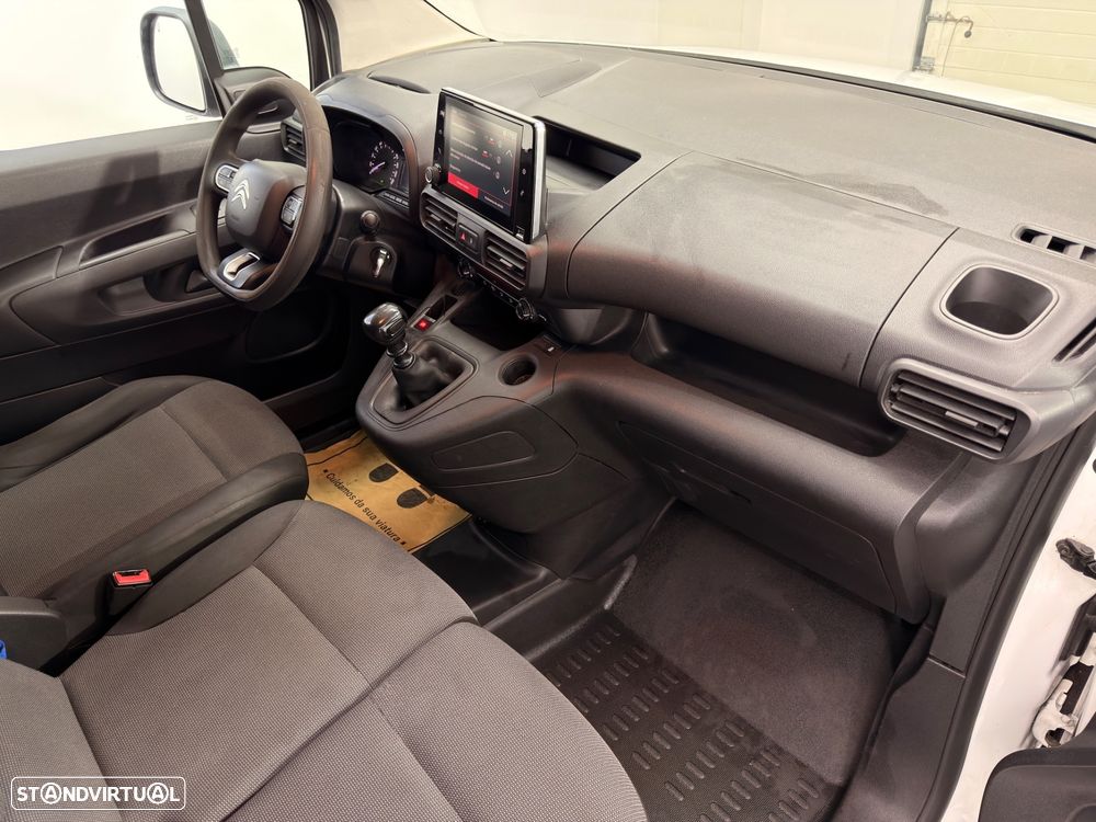 Citroën BERLINGO 1,5 HDI 3 LUGARES - 16