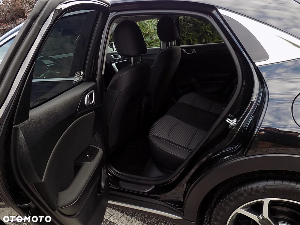 Kia XCeed 1.5 T-GDI L DCT - 35