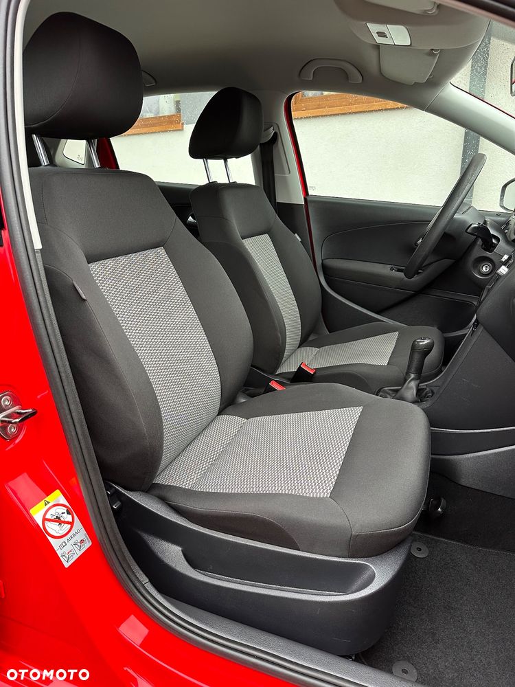 Volkswagen Polo - 15