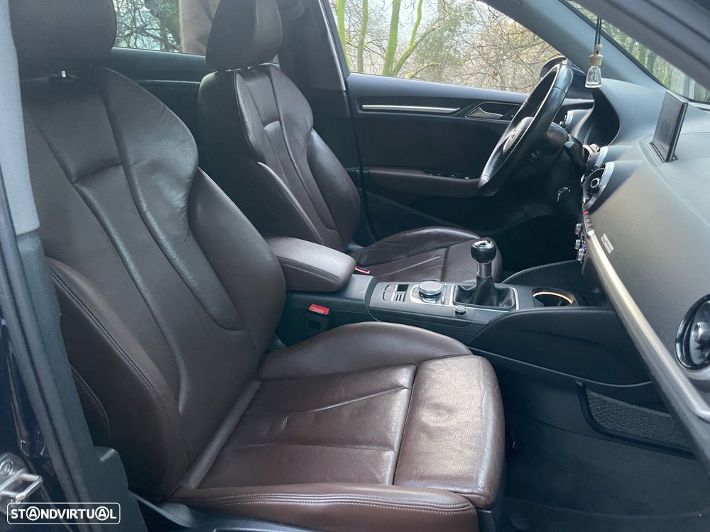 Audi A3 Sportback 1.6 TDI Sport - 18