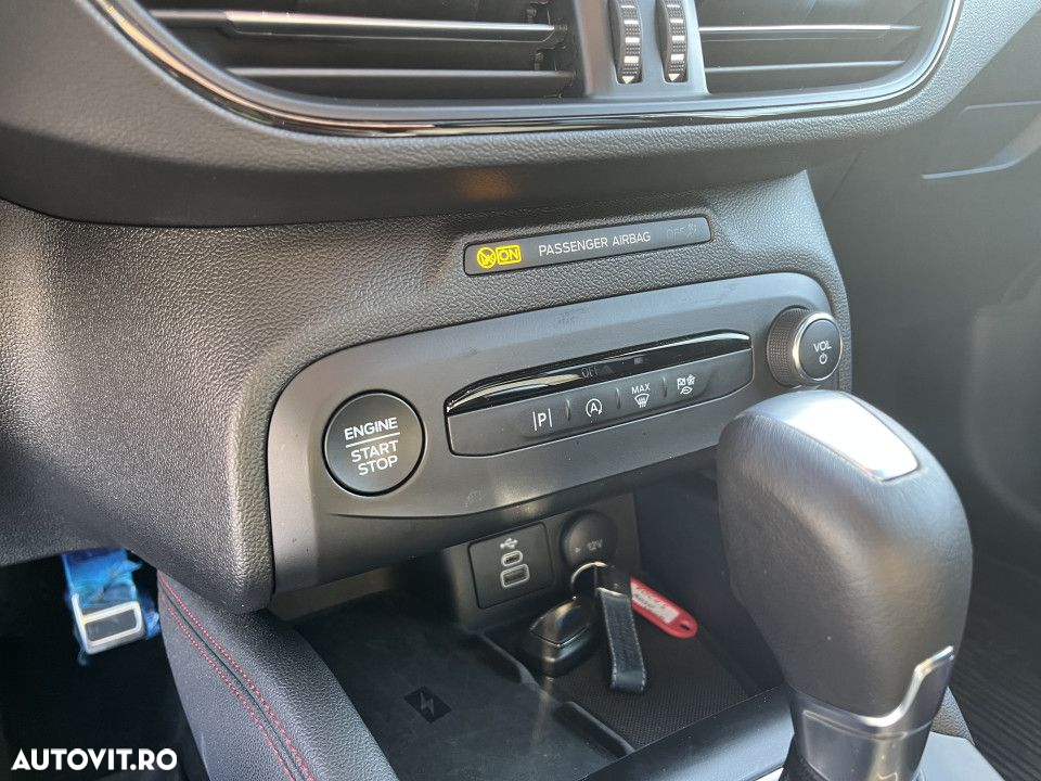 Ford Focus - 17
