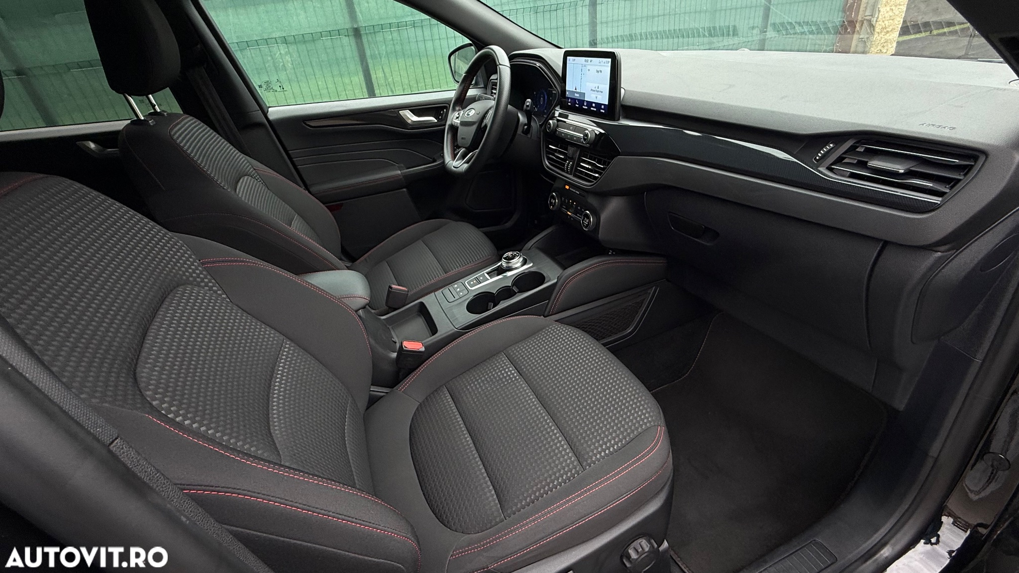 Ford Kuga 2.5 Duratec FHEV ST-LINE - 20