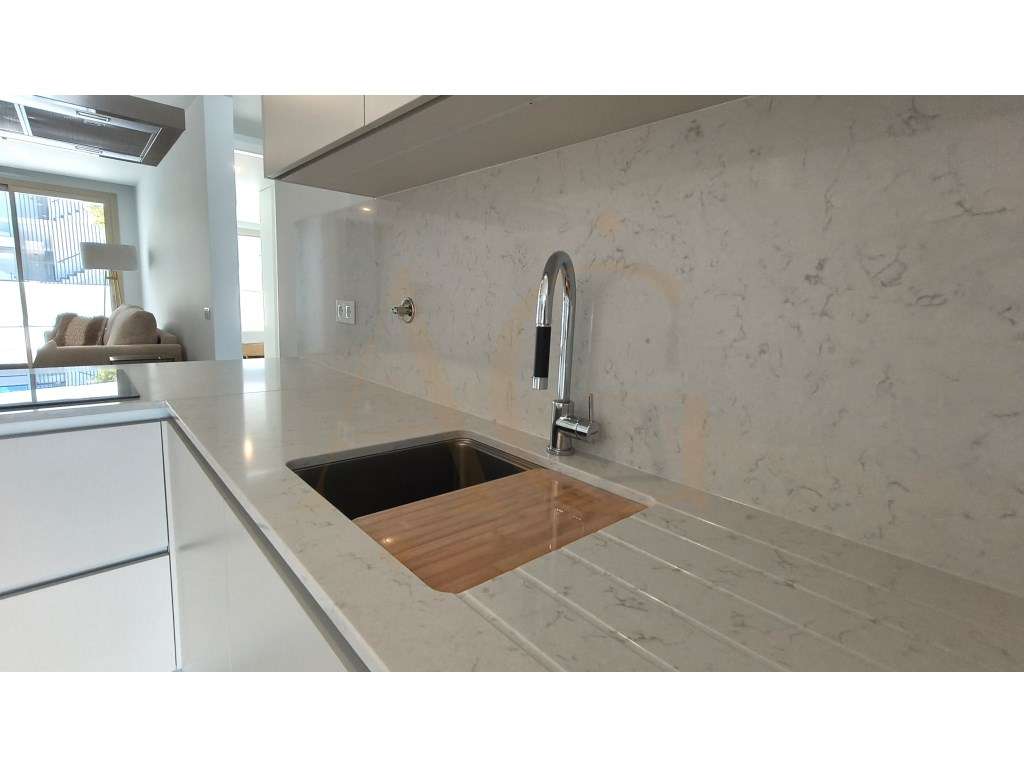 Apartamento T2 em ultimo andar com piscina e garagem em Cabanas de ... - Grande imagem: 5/18