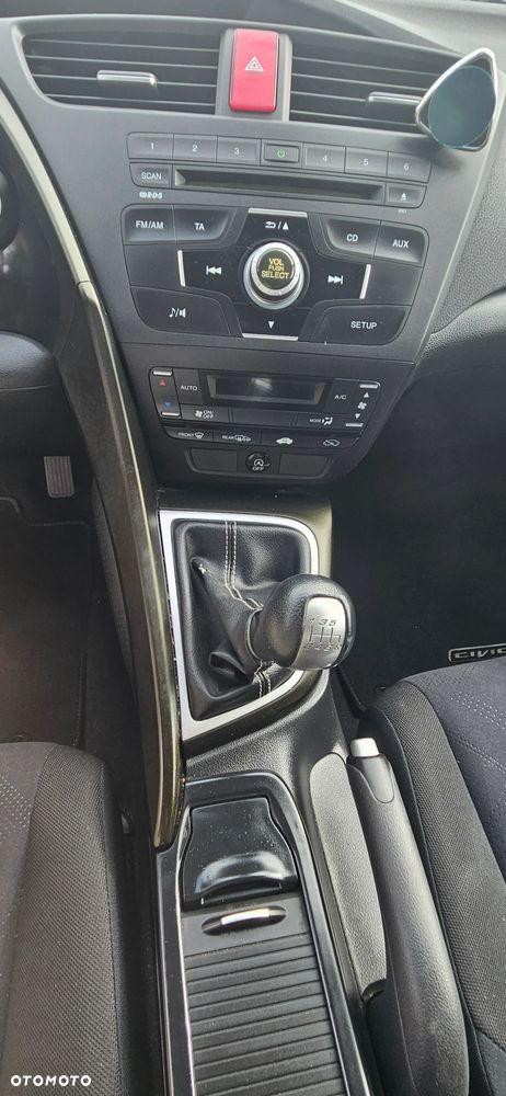 Honda Civic 1.8 Comfort - 11