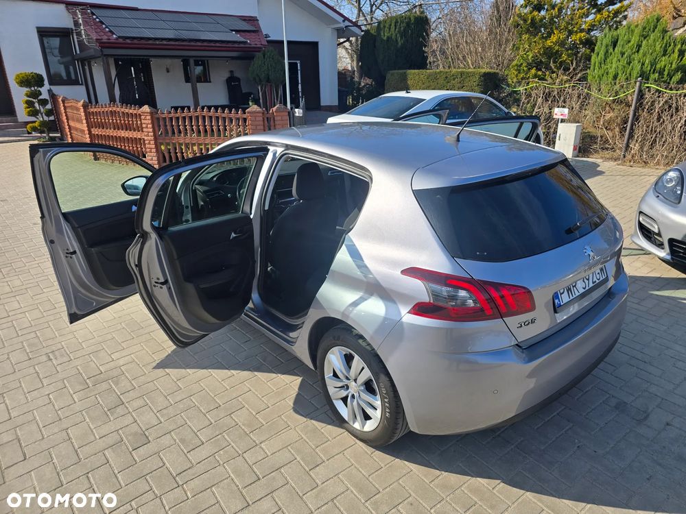 Peugeot 308 - 38