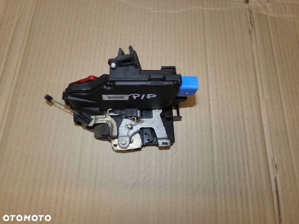 ZAMEK DRZWI PRAWY PRZÓD 9 PIN TOURAN GOLF V OCTAVIA II - 2