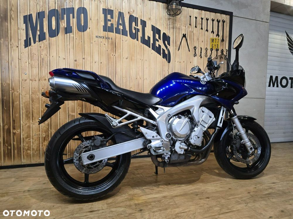 Yamaha FZ - 8