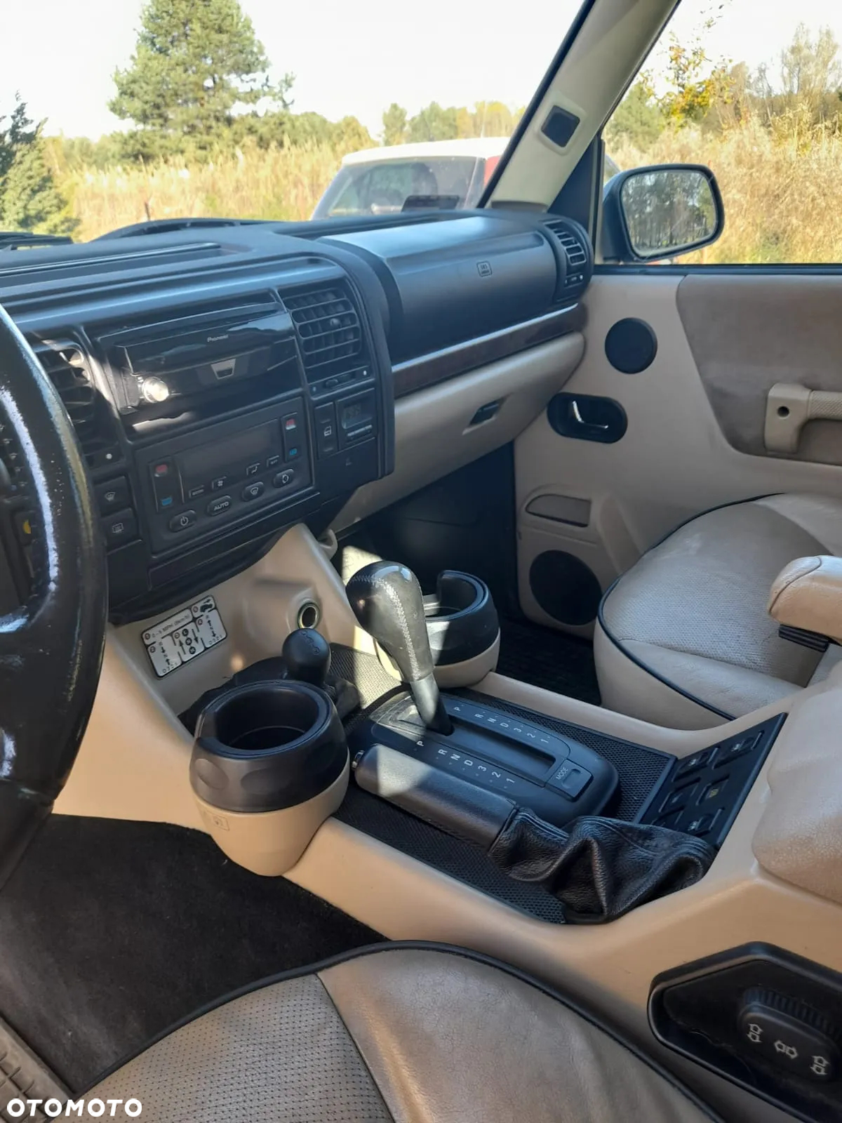 Land Rover Discovery V8 HSE - 4