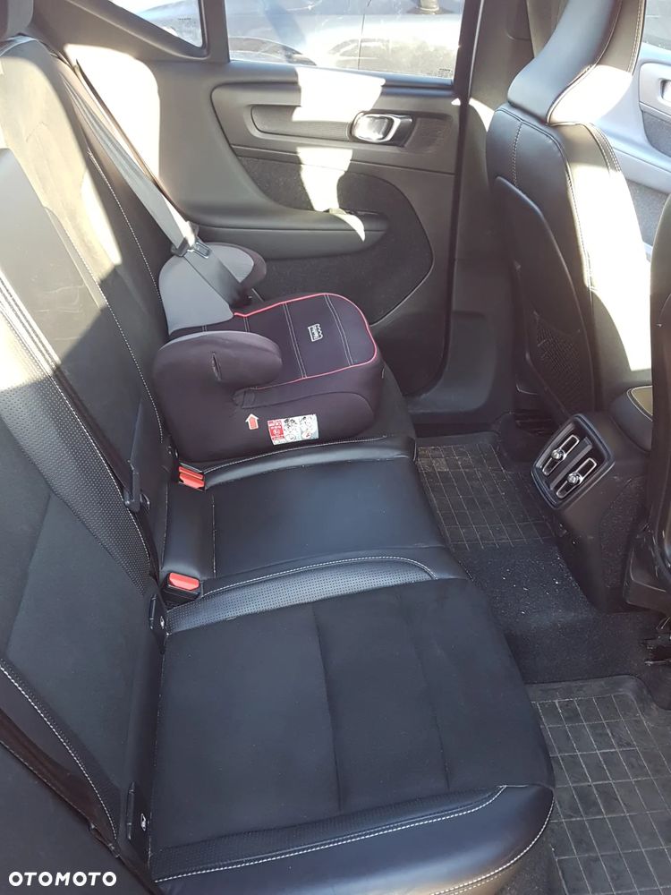 Volvo XC 40 T5 AWD R-Design - 15