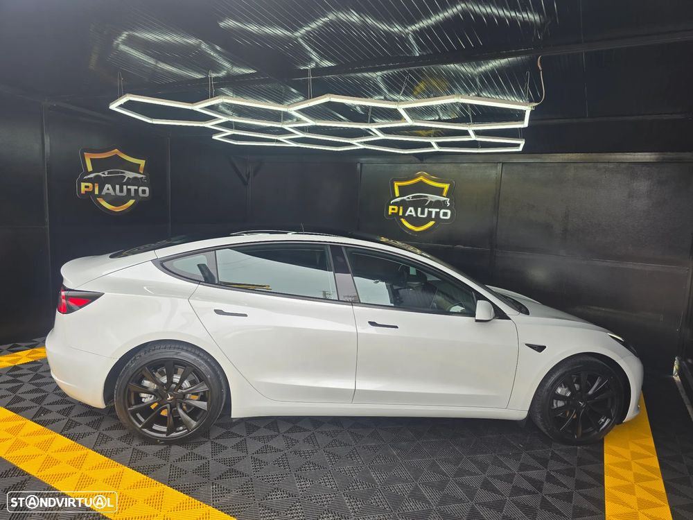 Tesla Model 3 Tração Traseira - 25