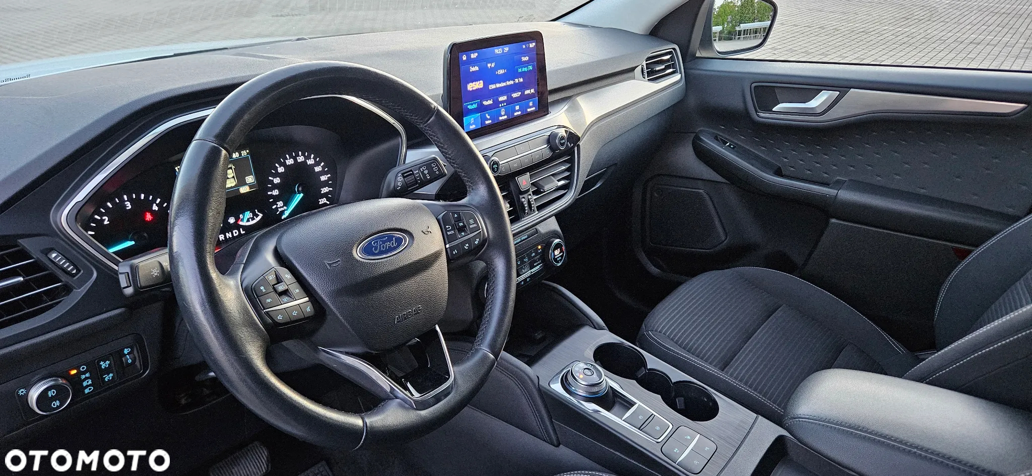Ford Kuga 1.5 EcoBlue TITANIUM - 11