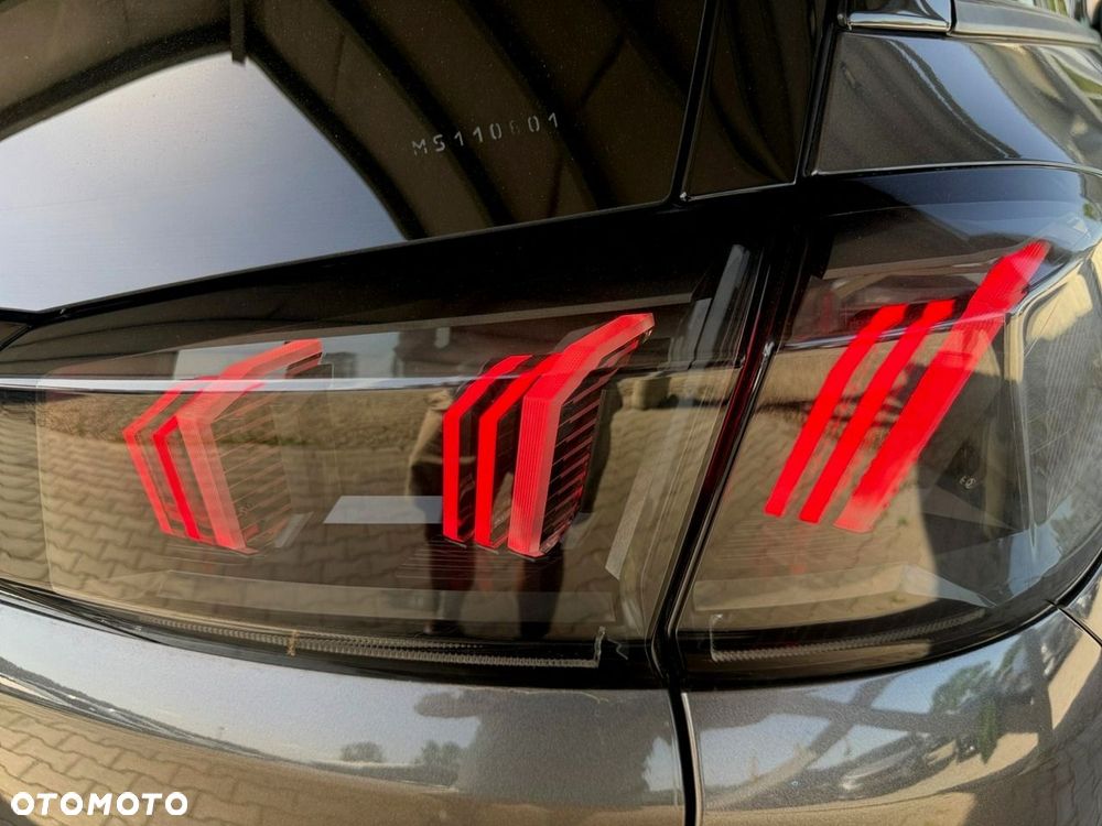Peugeot 5008 - 14